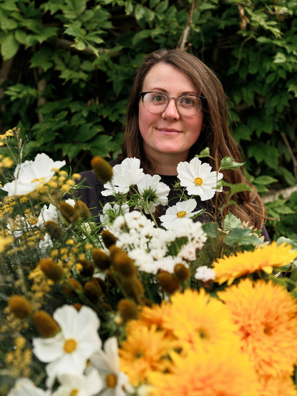 Full Moon Flora Flower Farm Flowers for Delivery or Collection. Mixed Buckets Locally Grown Mix Order Poynton Adlington Bollington Cheshire Gift Voucher Florist 