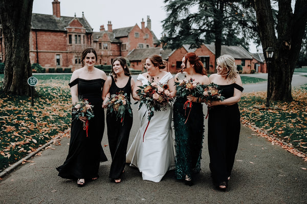 Full Moon Flora Flower Farm Flowers for Delivery. DIY wedding flowers. Buckets Locally Grown Mix Order Poynton Adlington Bollington Cheshire lorist 